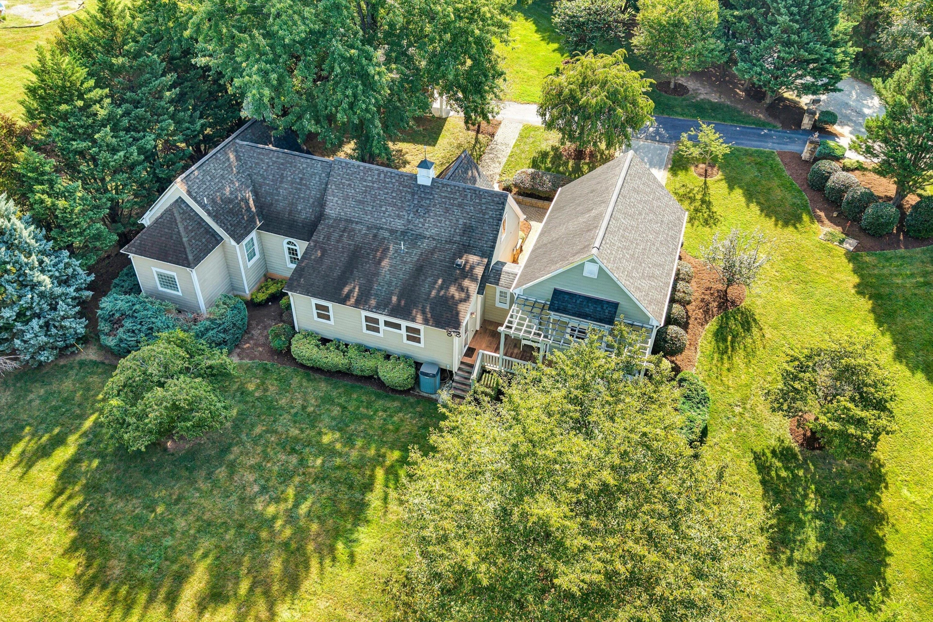 255 Plantation DR - Photo 6