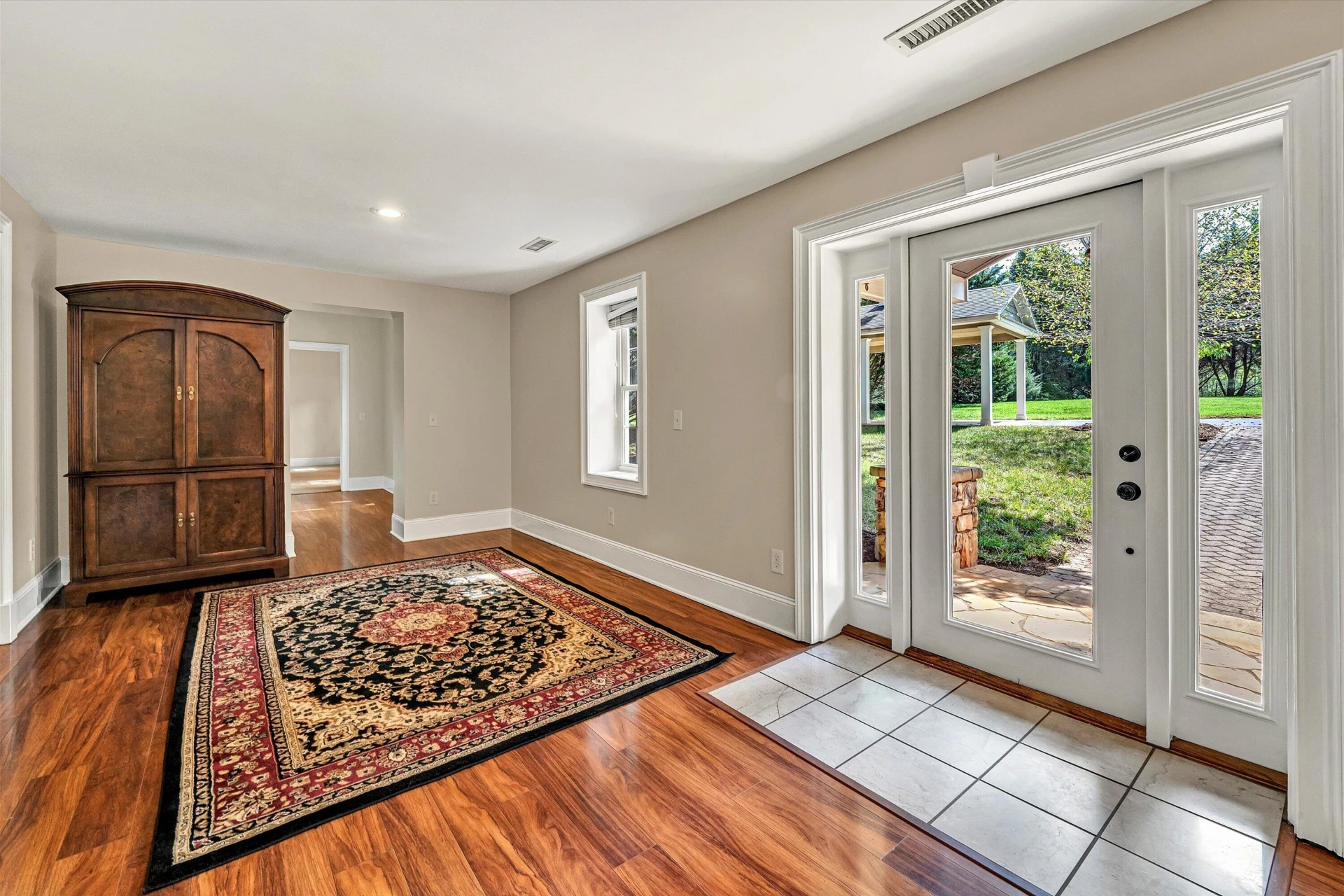 255 Plantation DR - Photo 9