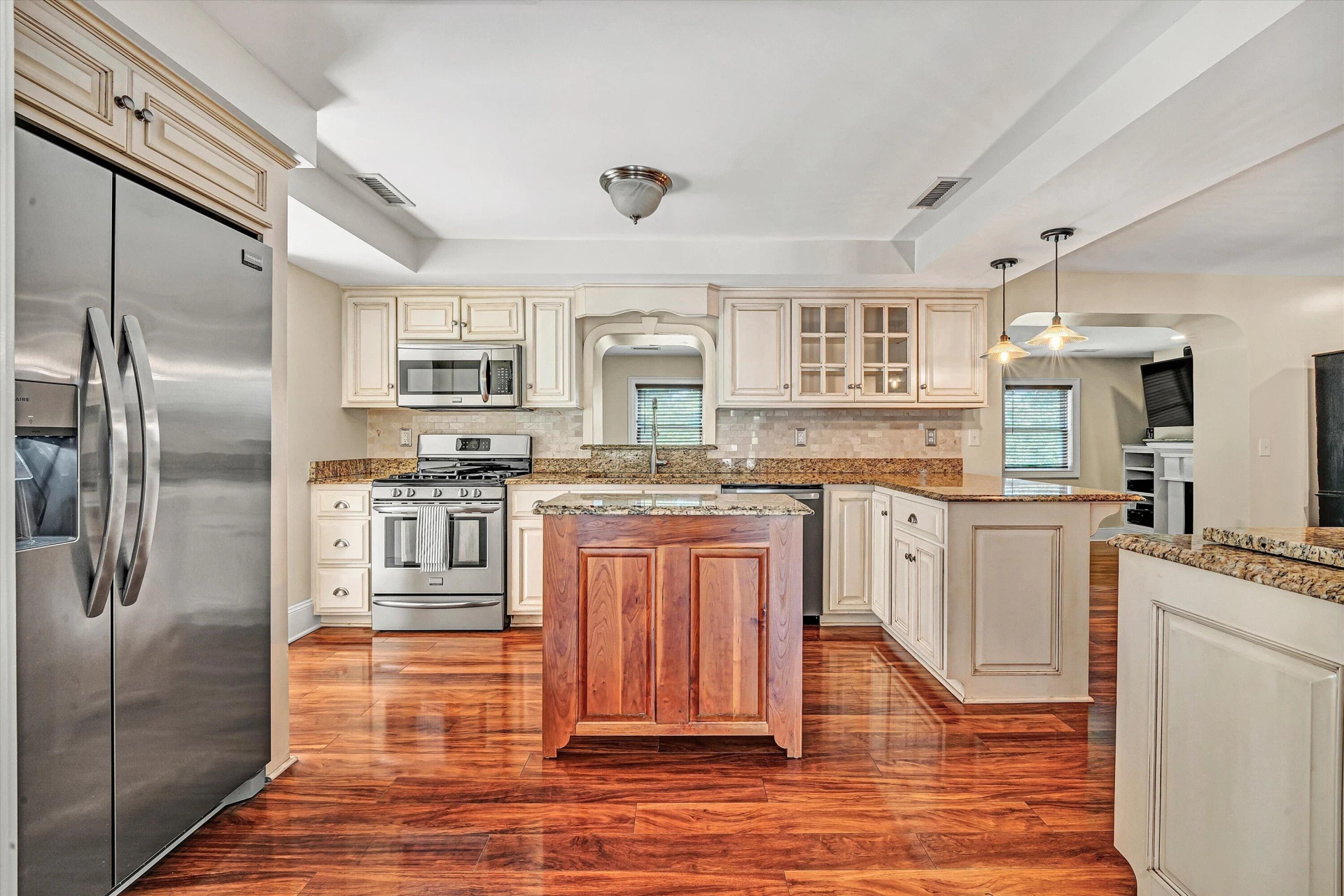 255 Plantation DR - Photo 14