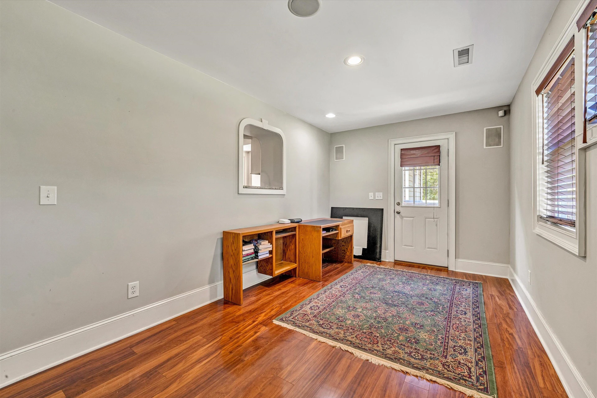 255 Plantation DR - Photo 19