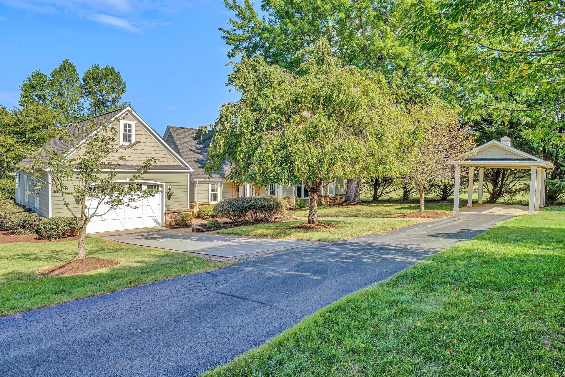 255 Plantation DR - Photo 40
