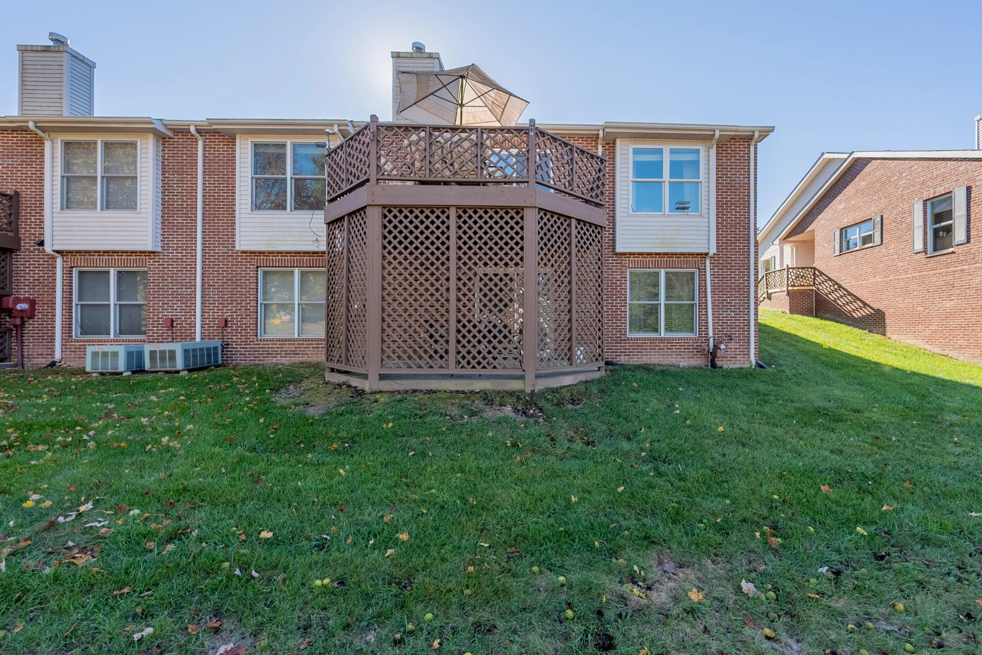 1005 Edwards LN - Photo 72