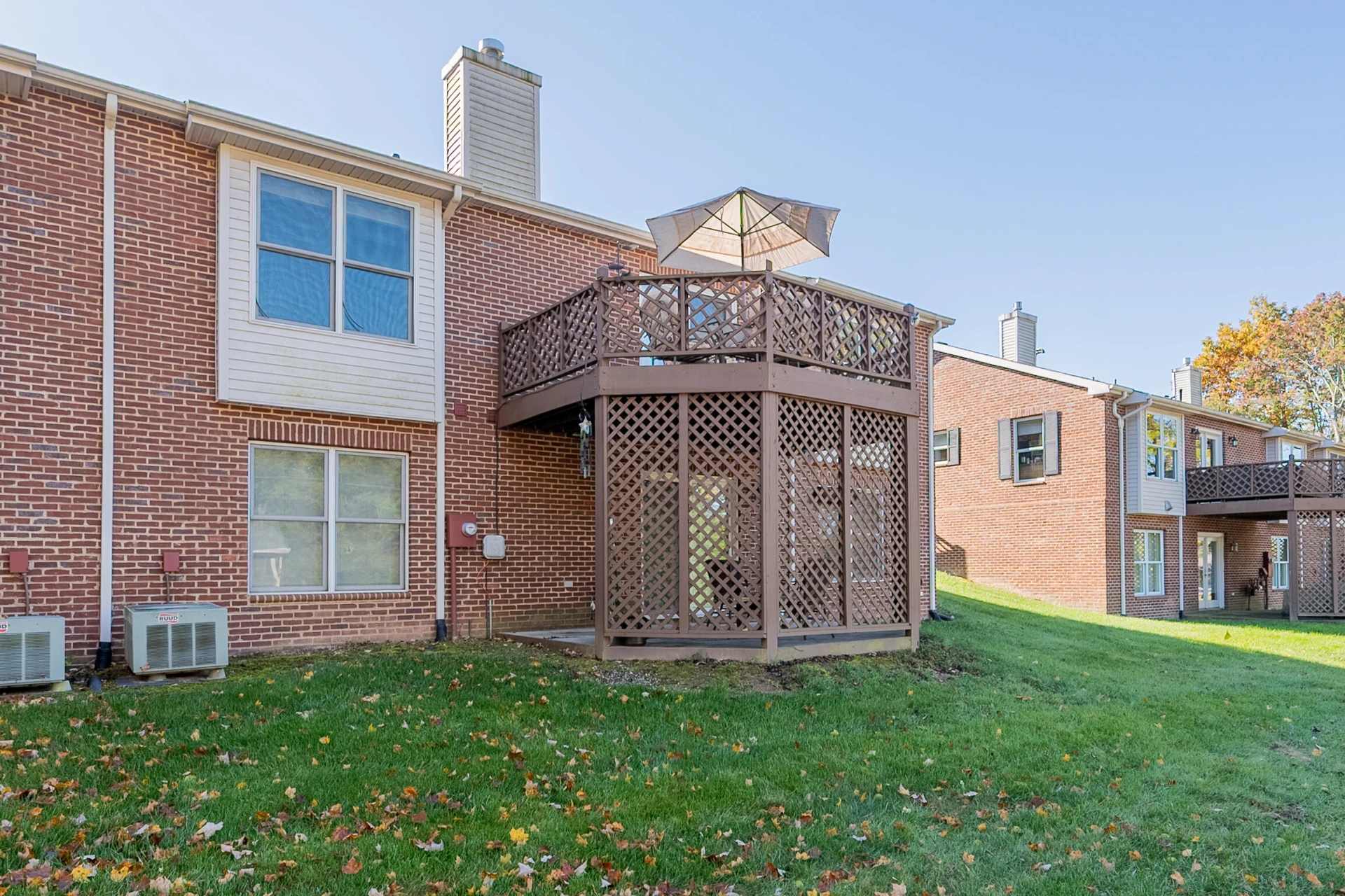1005 Edwards LN - Photo 73