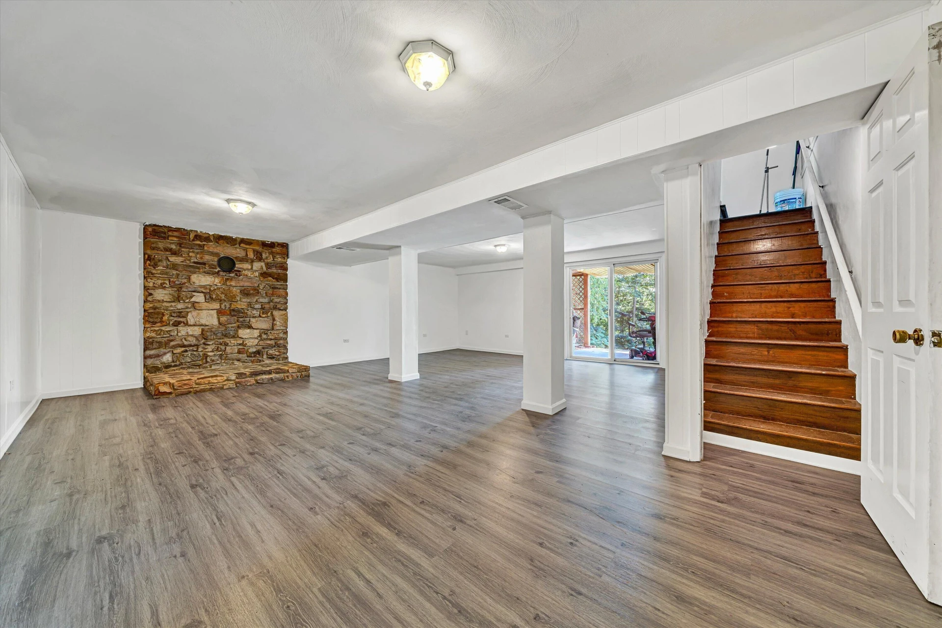 1400 Kathryn LN - Photo 13