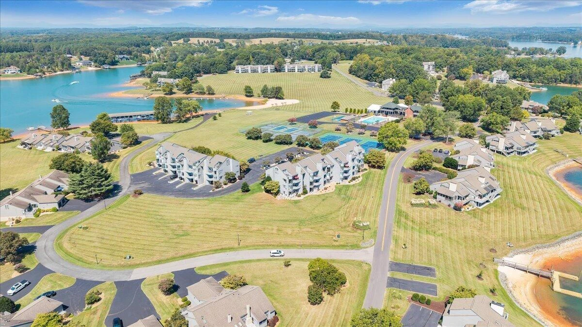 70 Clubhouse Towers CIR #609 - Photo 35