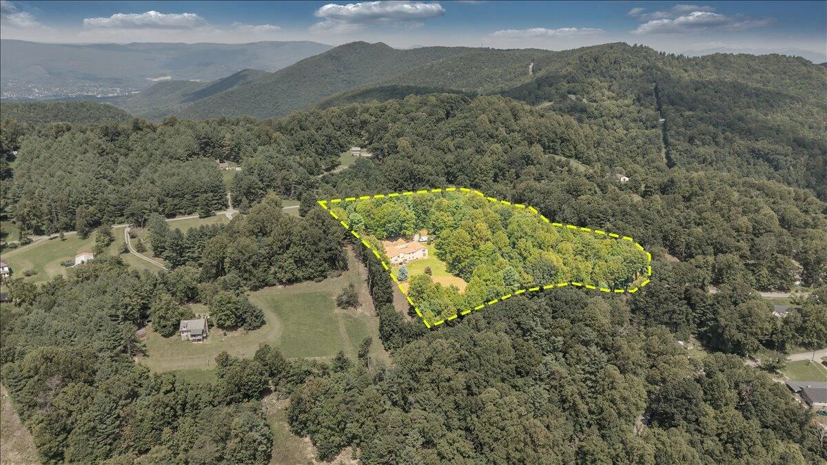 4800 Wade RD - Photo 4