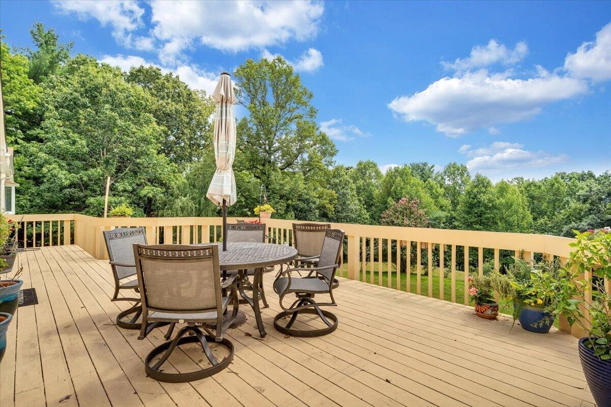 4800 Wade RD - Photo 68