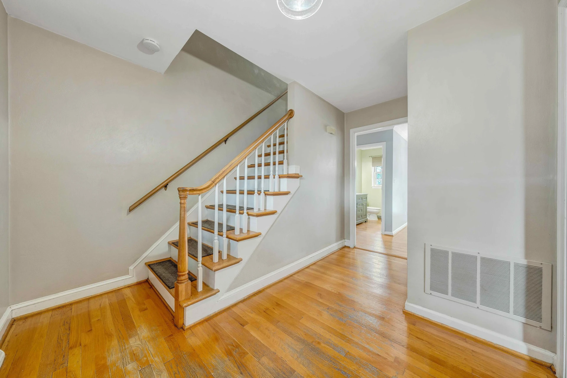3755 Kentland DR - Photo 8