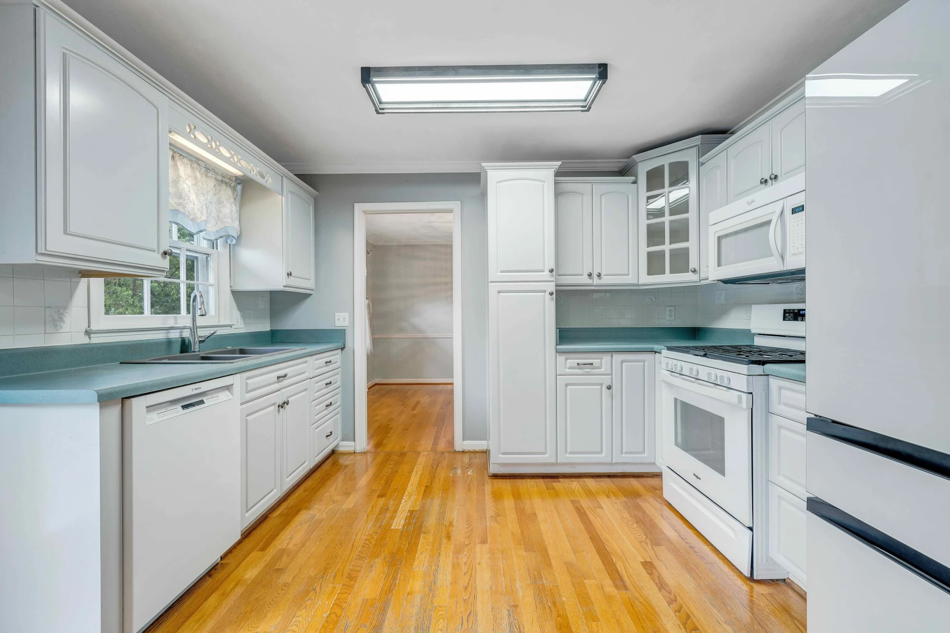 3755 Kentland DR - Photo 16