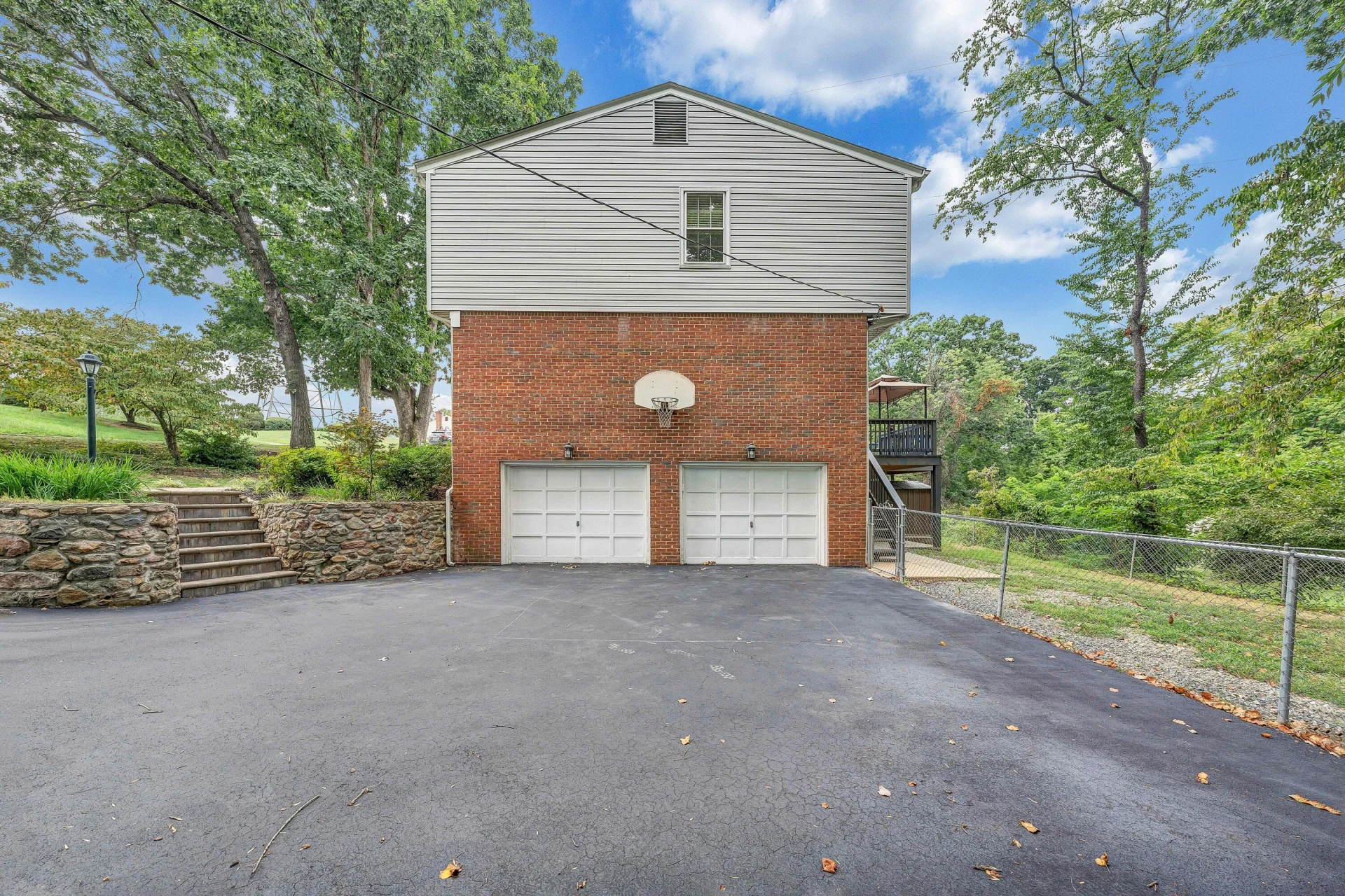 3755 Kentland DR - Photo 36
