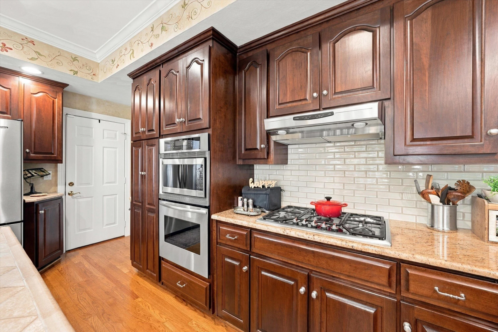 1538 Strawberry Mountain DR - Photo 18