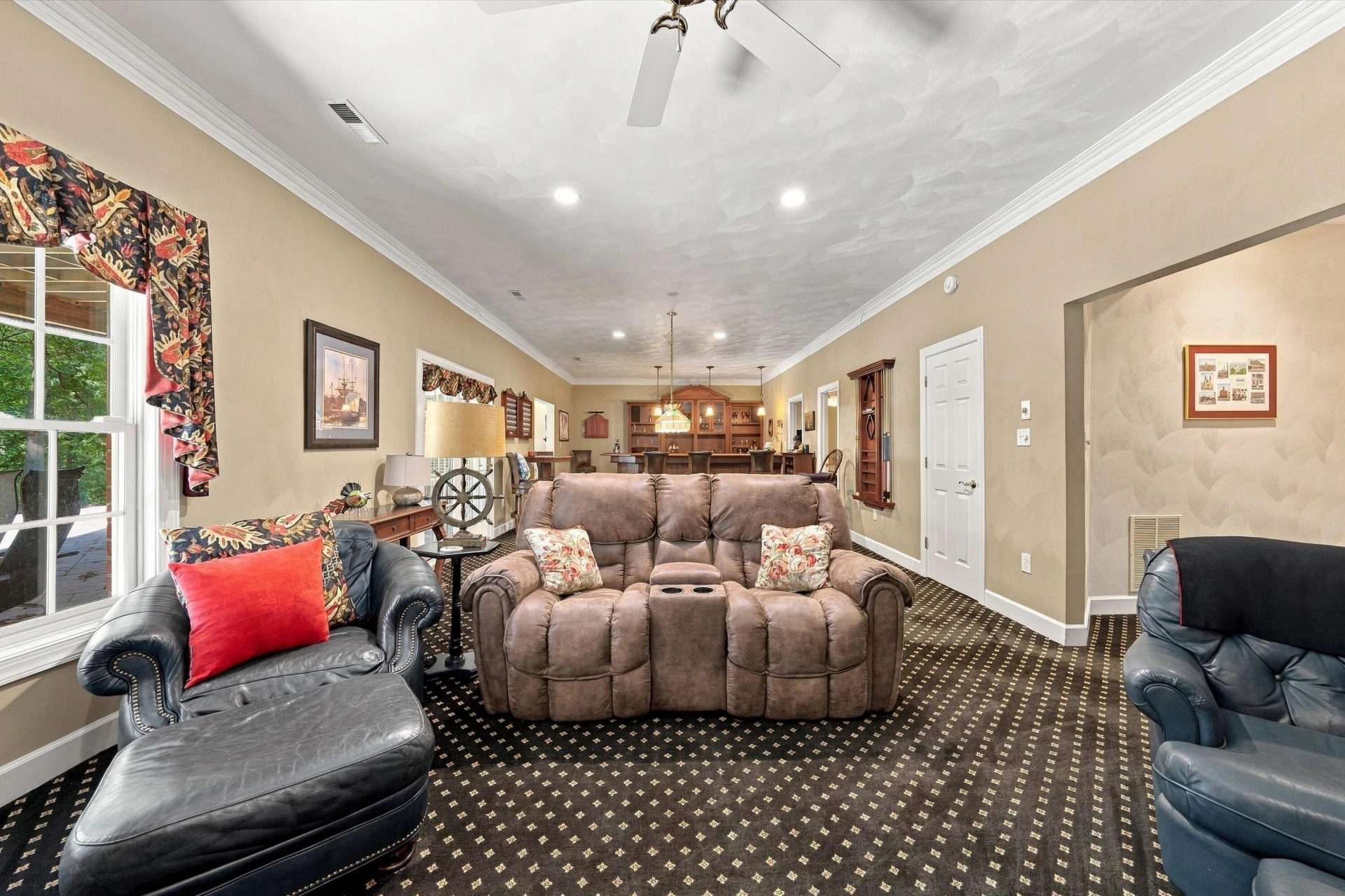 1538 Strawberry Mountain DR - Photo 49