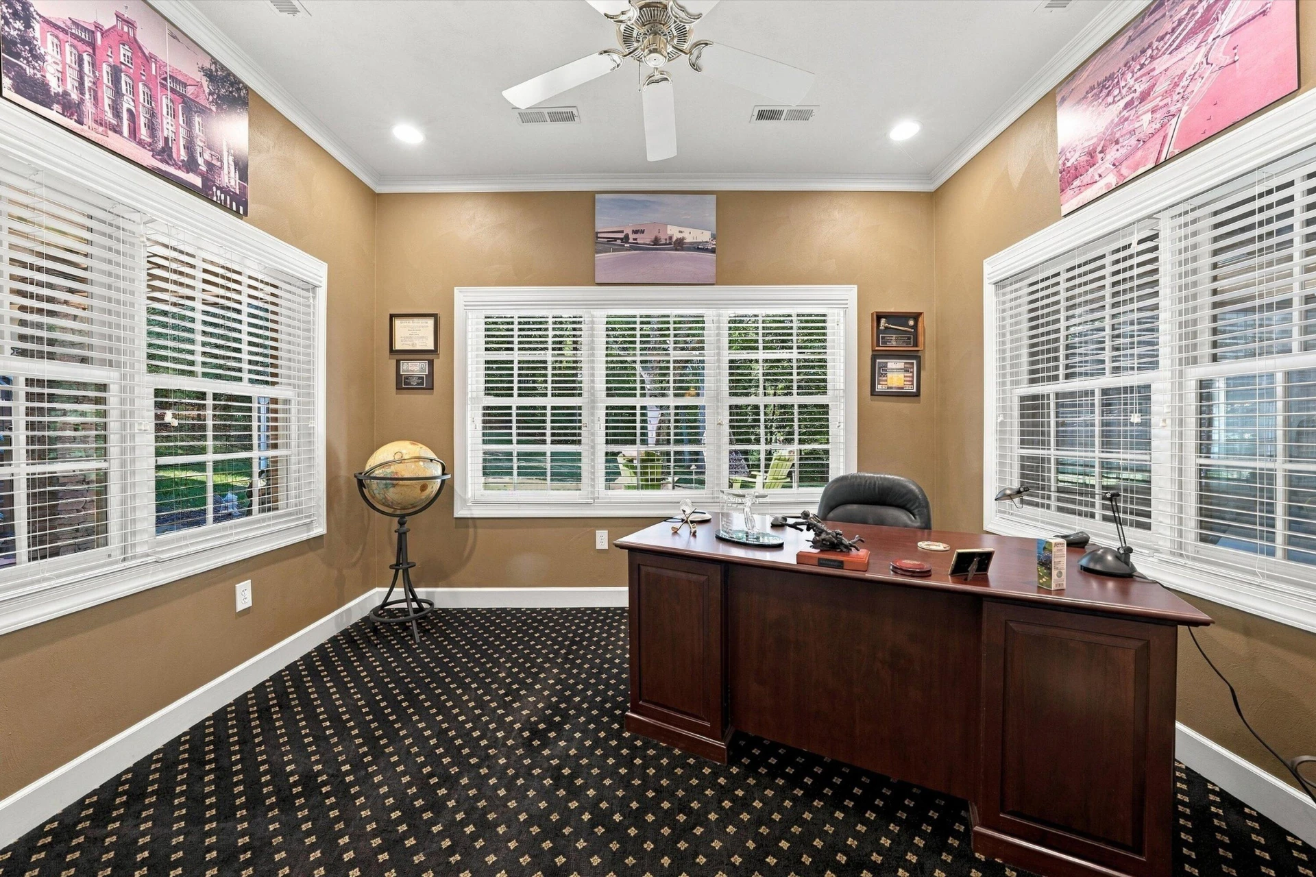 1538 Strawberry Mountain DR - Photo 54