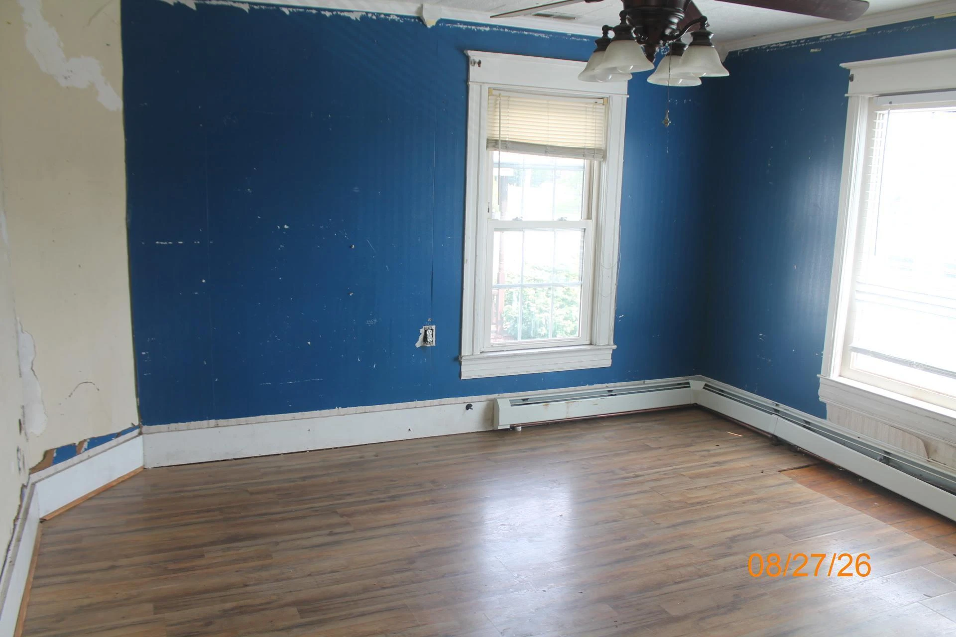 314 E Hawthorne ST - Photo 14