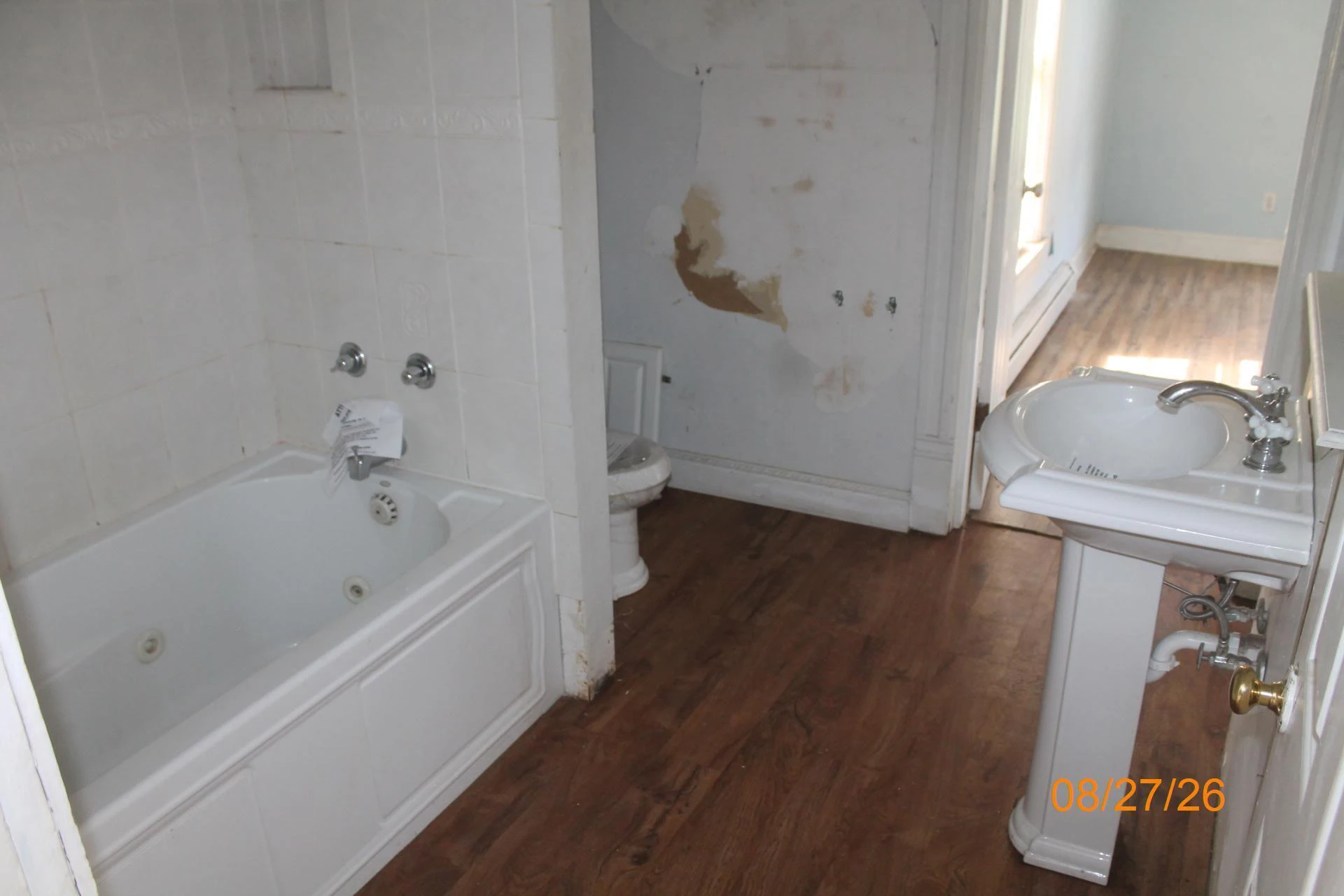 314 E Hawthorne ST - Photo 18