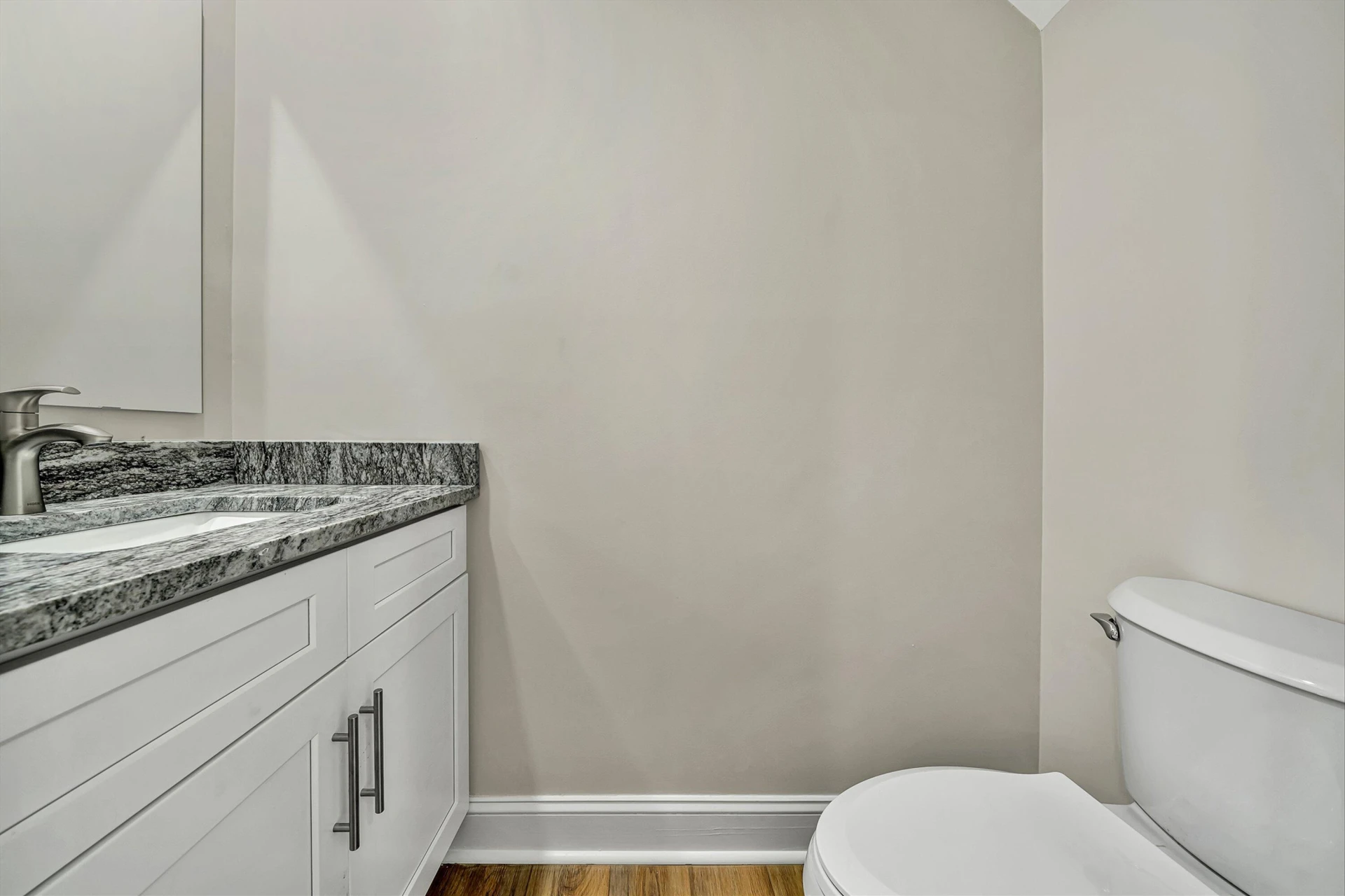 6635 Village Green DR - Photo 6