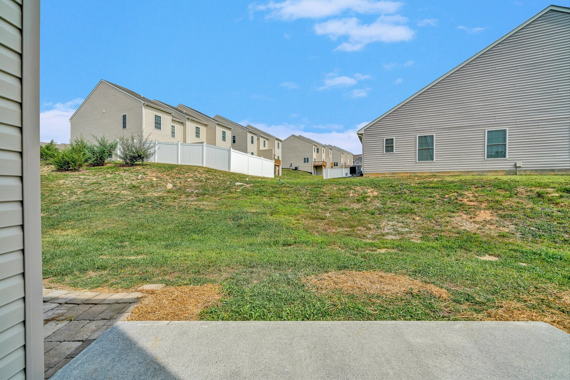 6635 Village Green DR - Photo 24