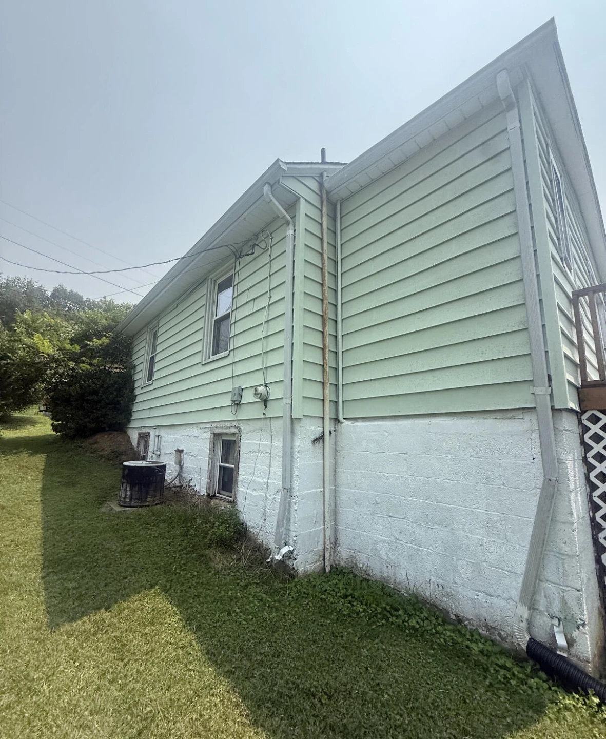 221 Craig AVE - Photo 4