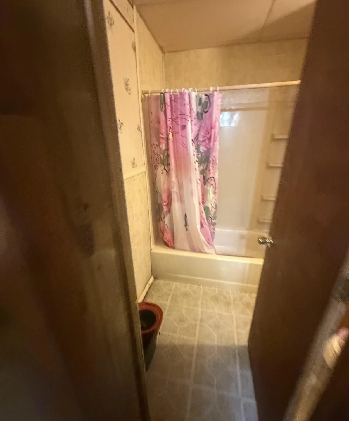 221 Craig AVE - Photo 9
