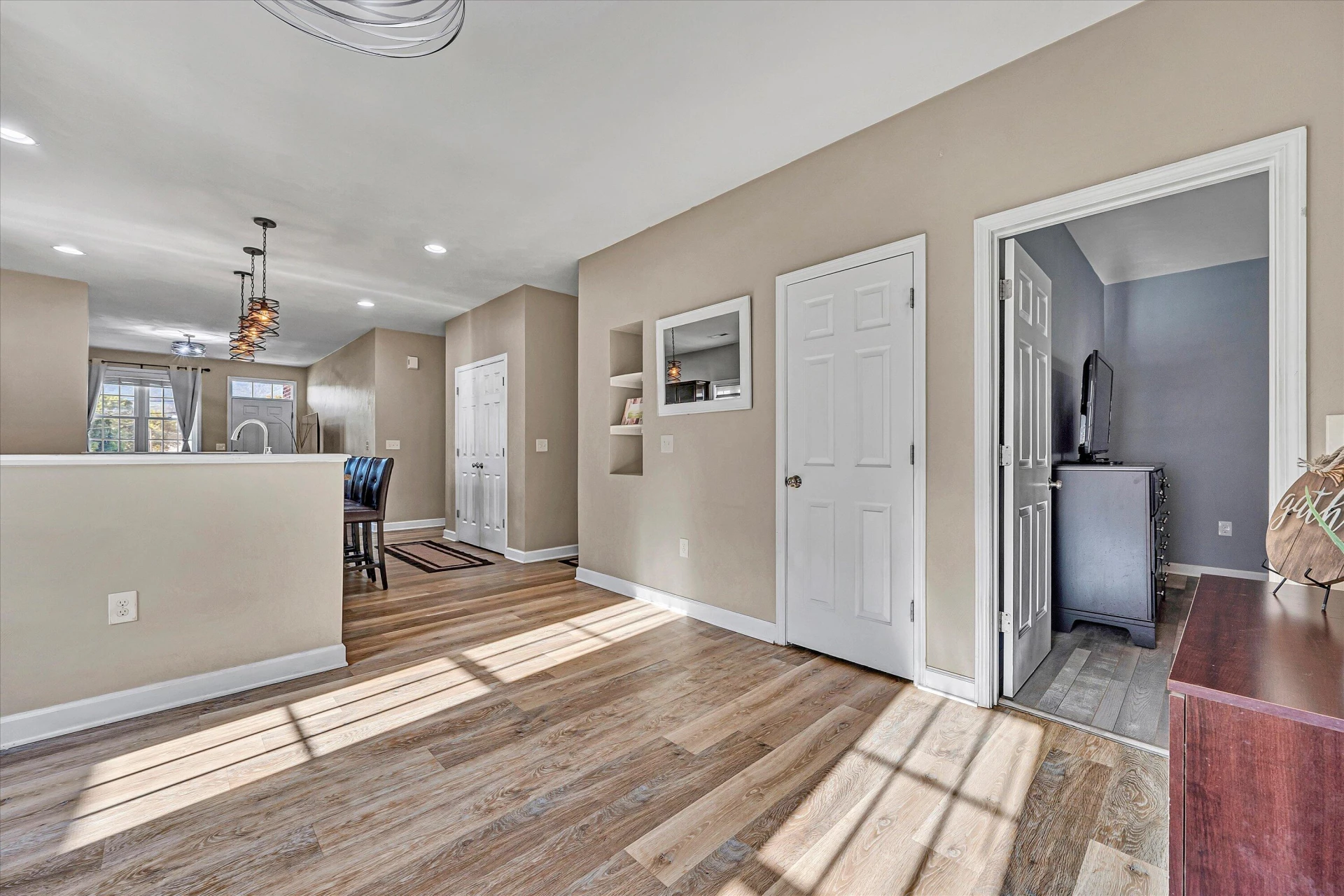 615 Moran AVE - Photo 13