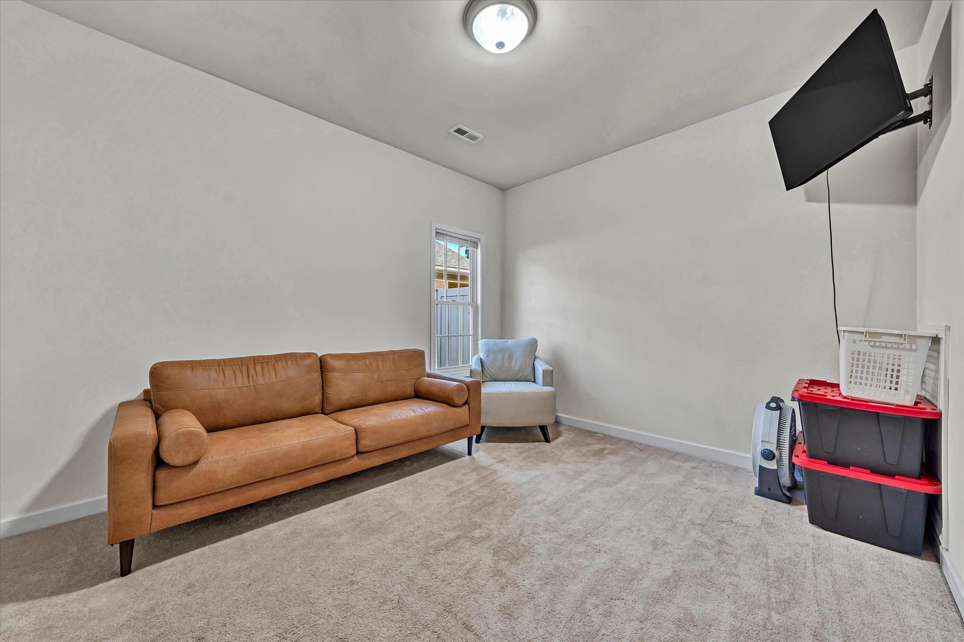 615 Moran AVE - Photo 17