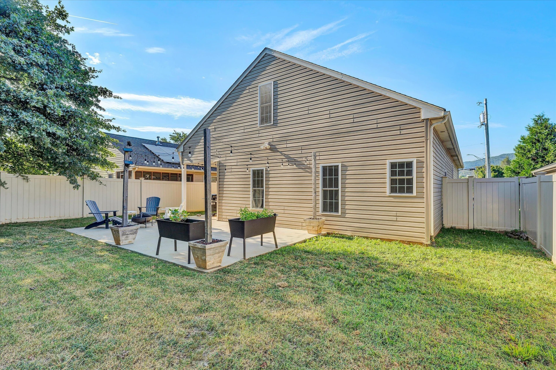615 Moran AVE - Photo 31
