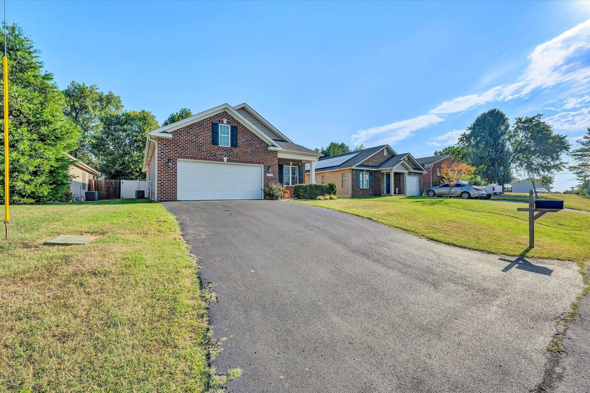 615 Moran AVE - Photo 35