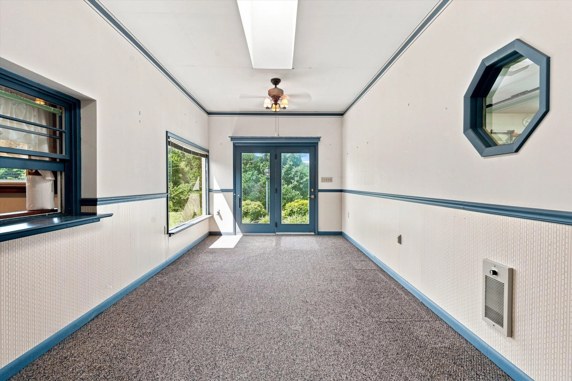 318 Rogers LN - Photo 35