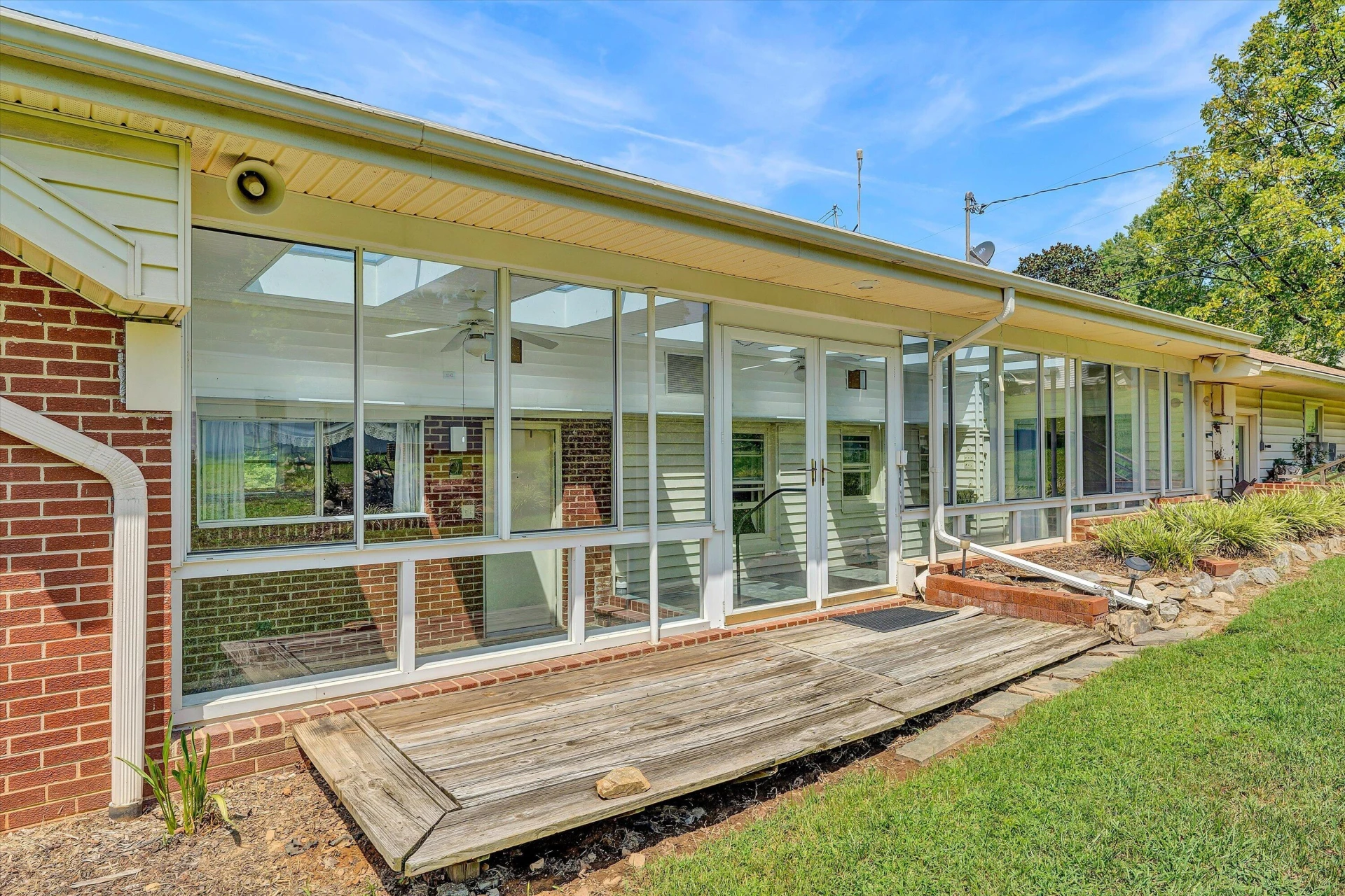 318 Rogers LN - Photo 47
