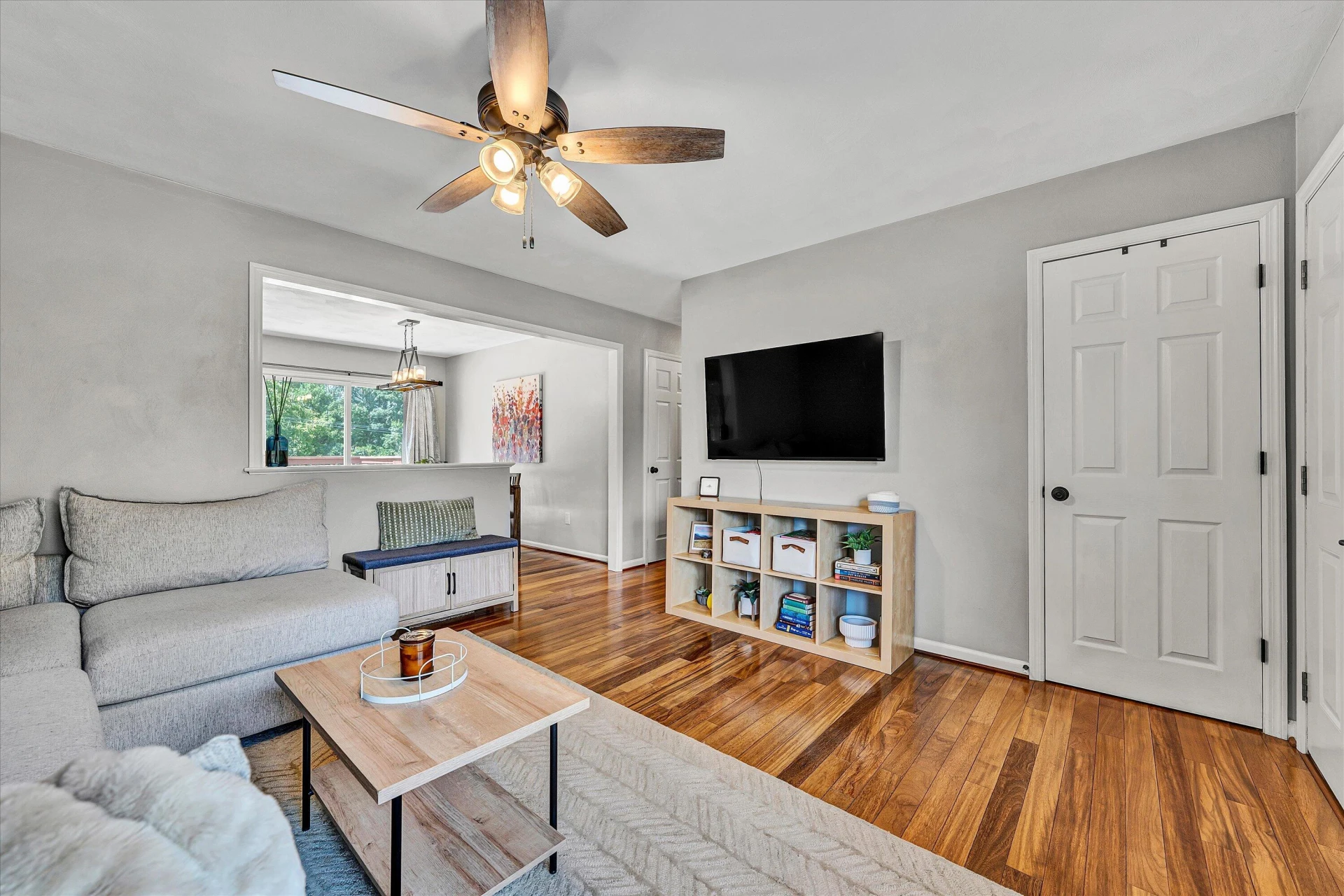 2720 Tulip LN - Photo 8