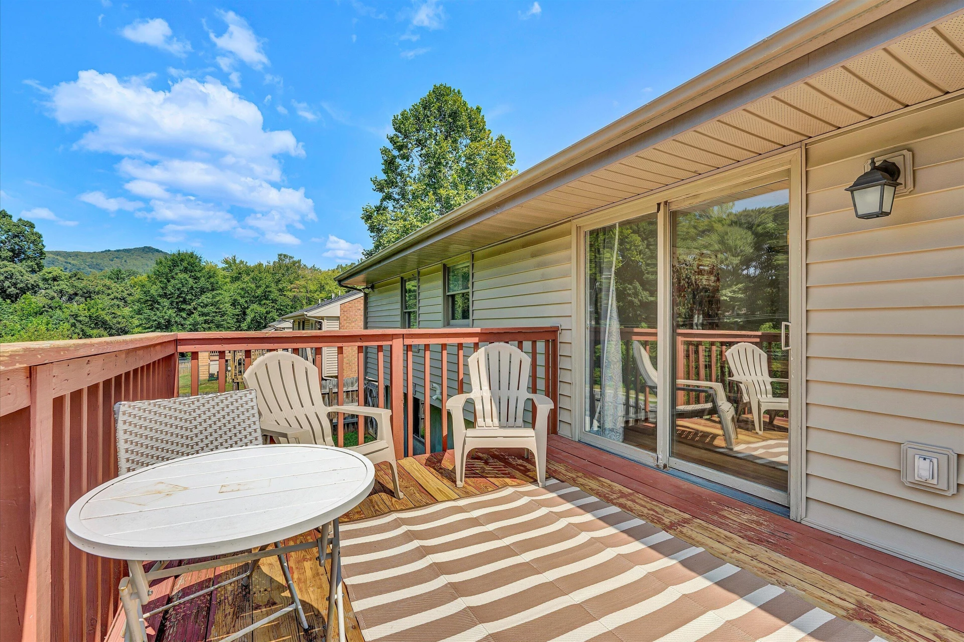 2720 Tulip LN - Photo 21