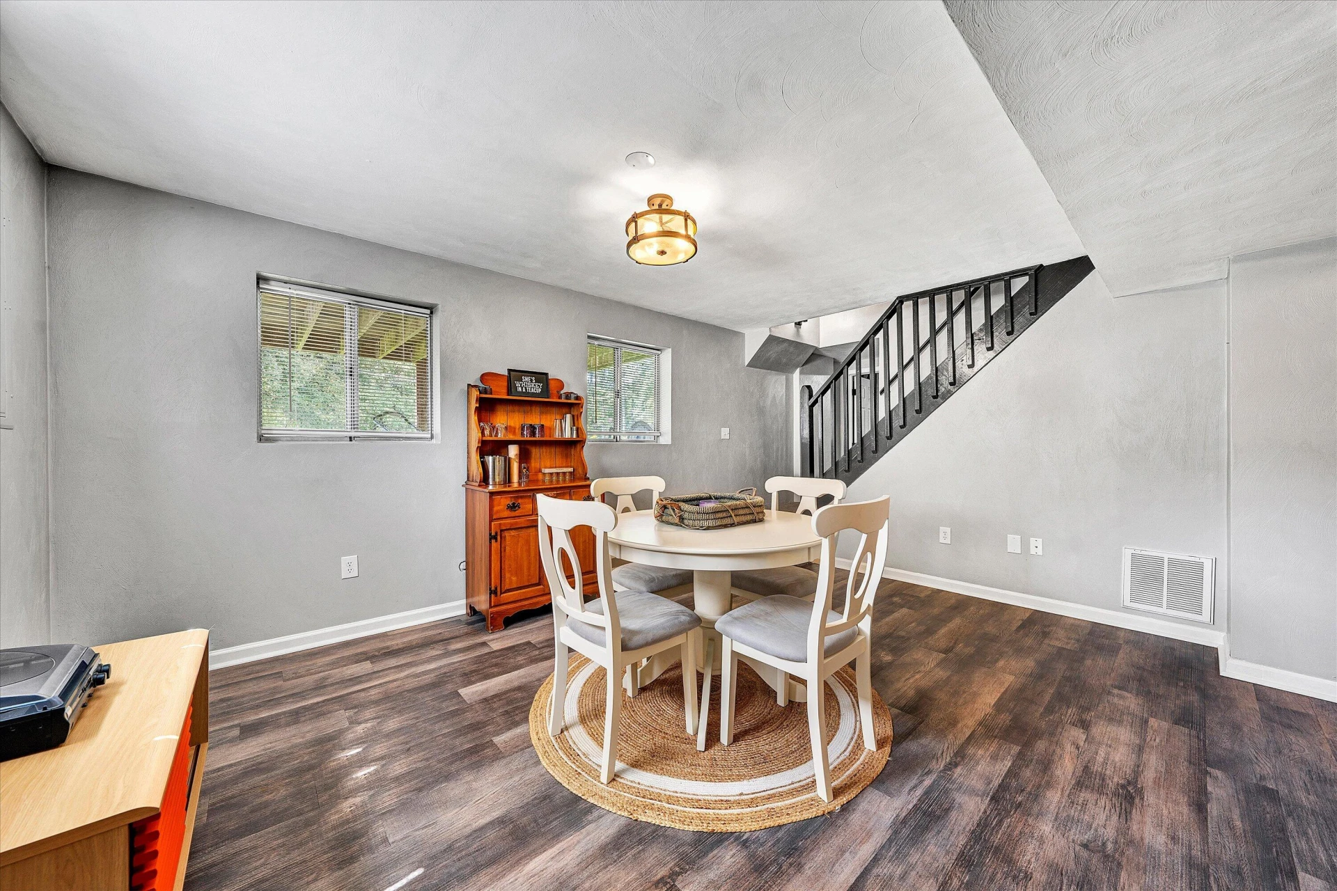 2720 Tulip LN - Photo 24