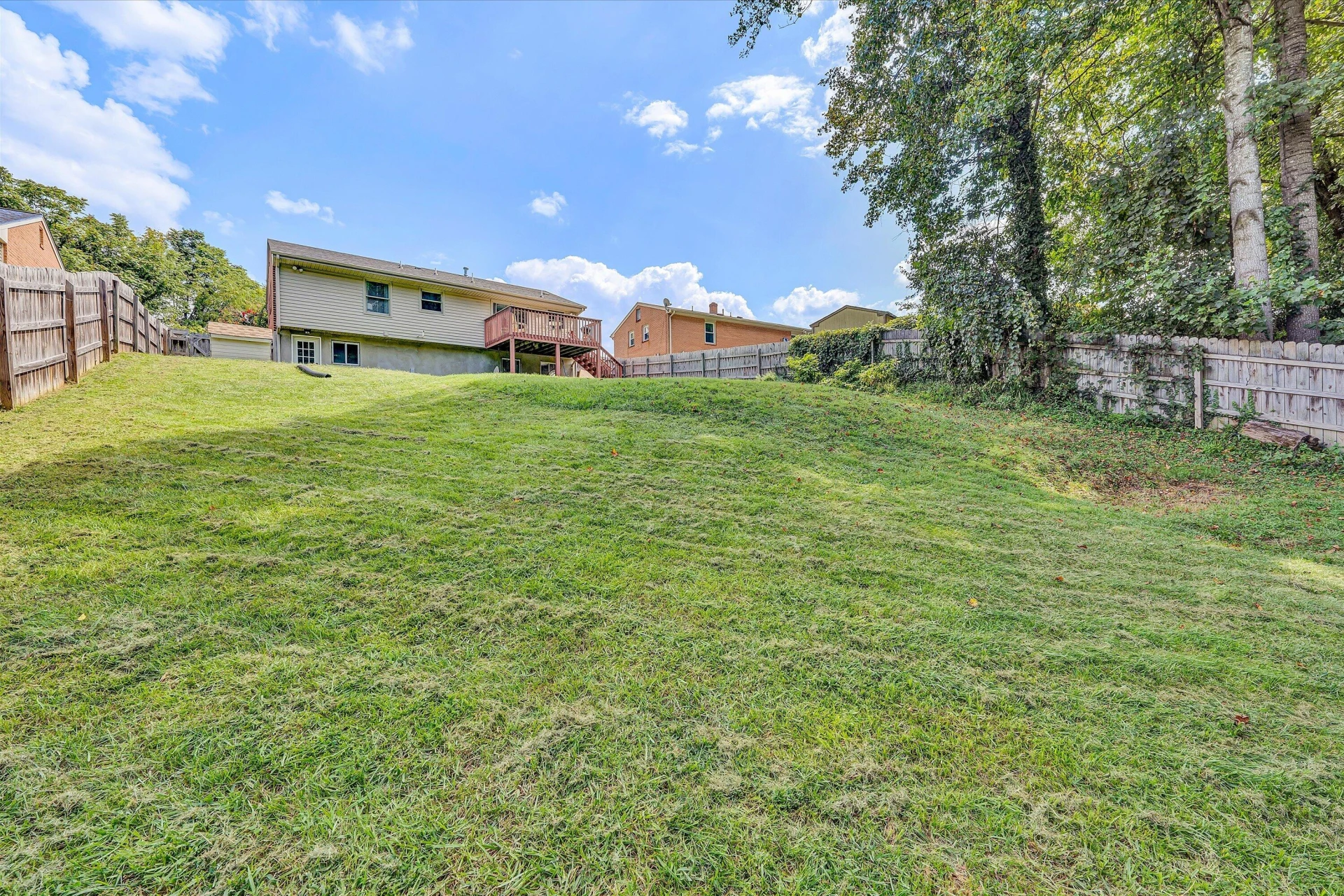 2720 Tulip LN - Photo 35
