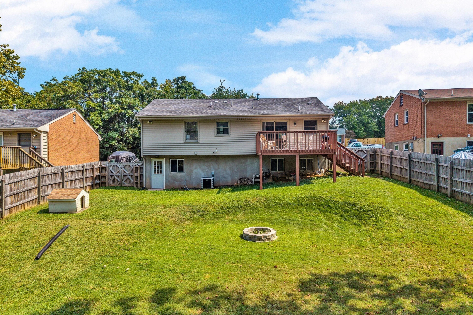 2720 Tulip LN - Photo 36