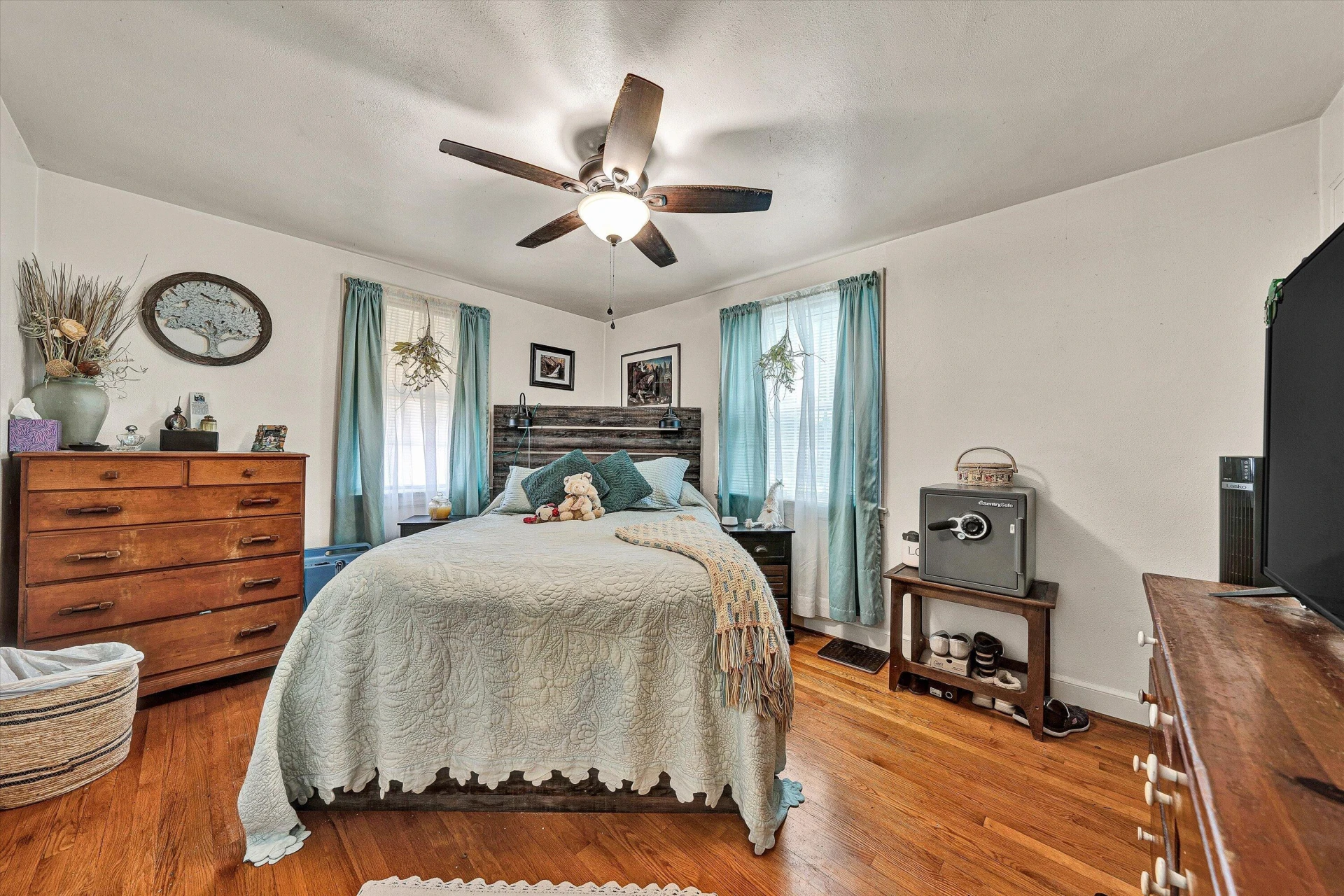 5328 Malvern RD - Photo 6