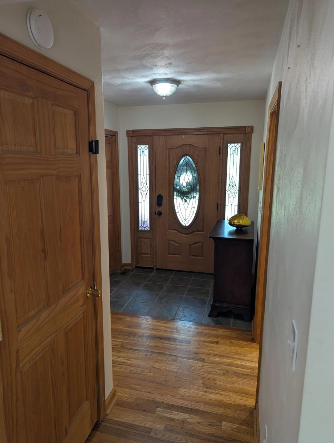 1080 Floyd DR - Photo 2