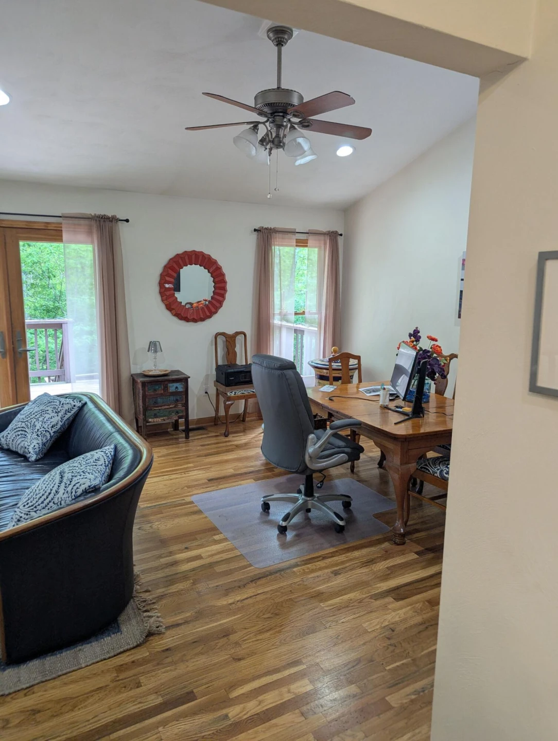 1080 Floyd DR - Photo 8