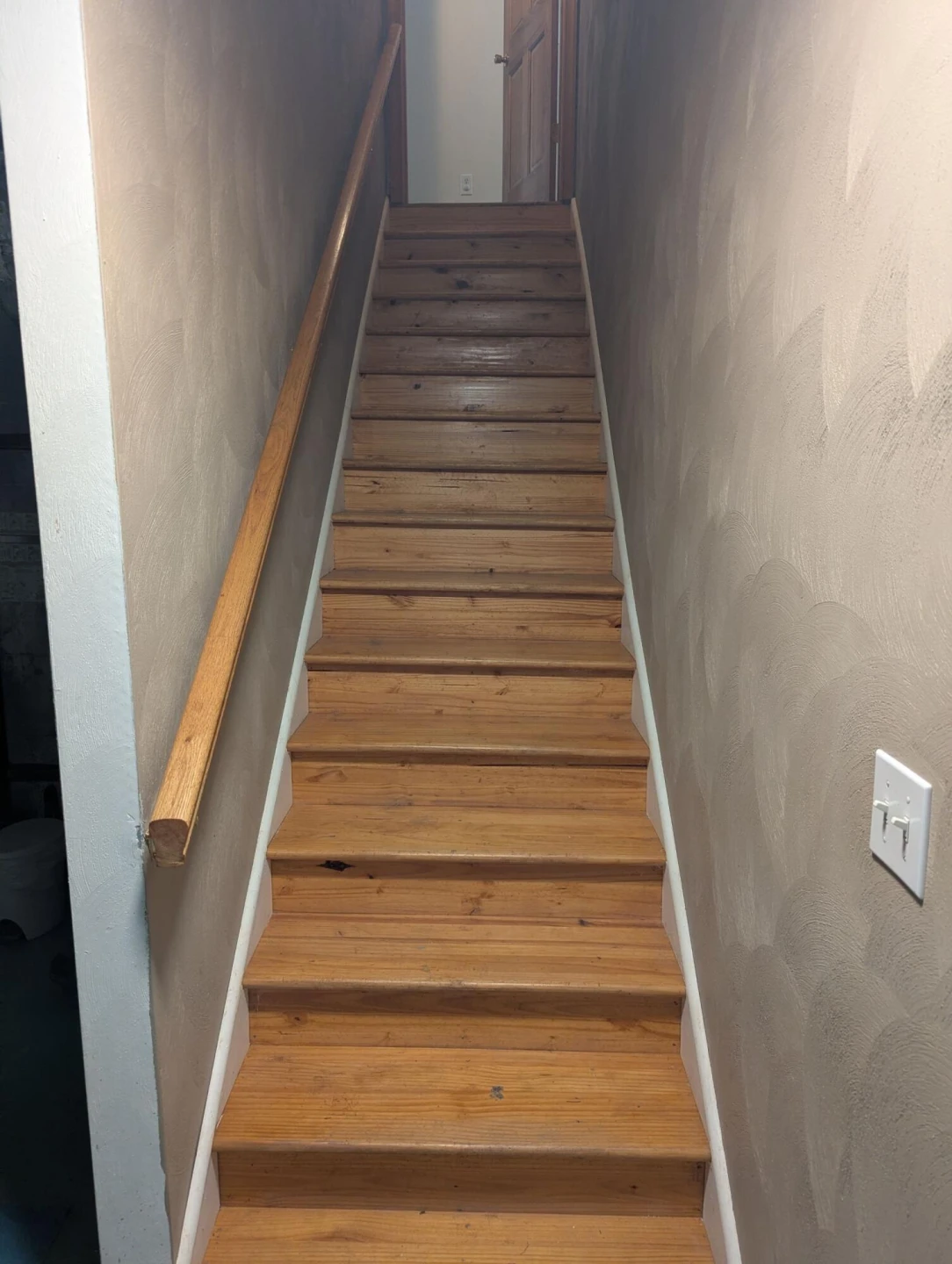 1080 Floyd DR - Photo 13