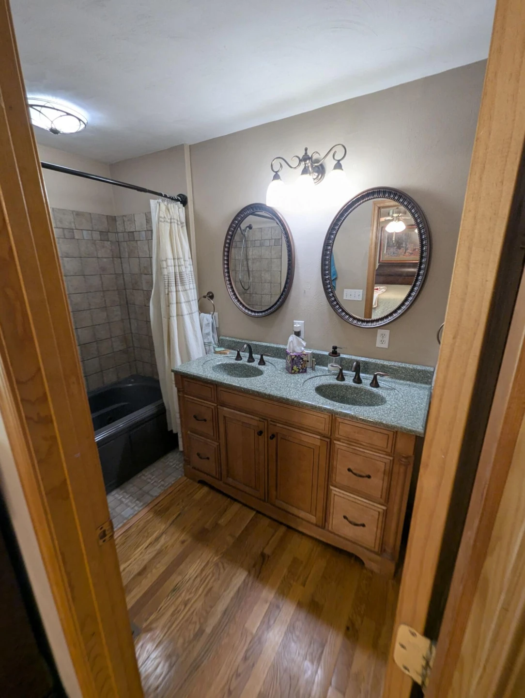 1080 Floyd DR - Photo 15