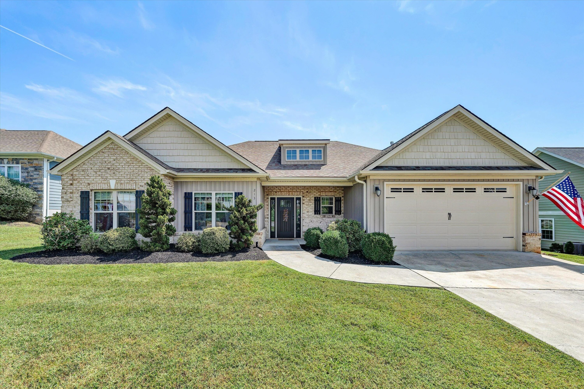 213 Mountain Brook DR