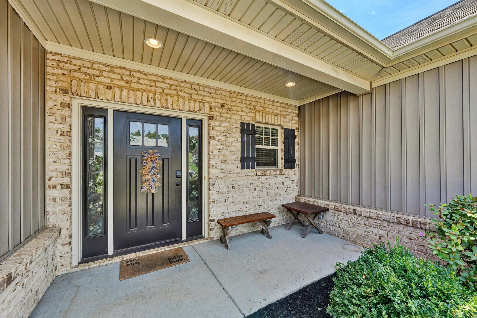 213 Mountain Brook DR - Photo 3