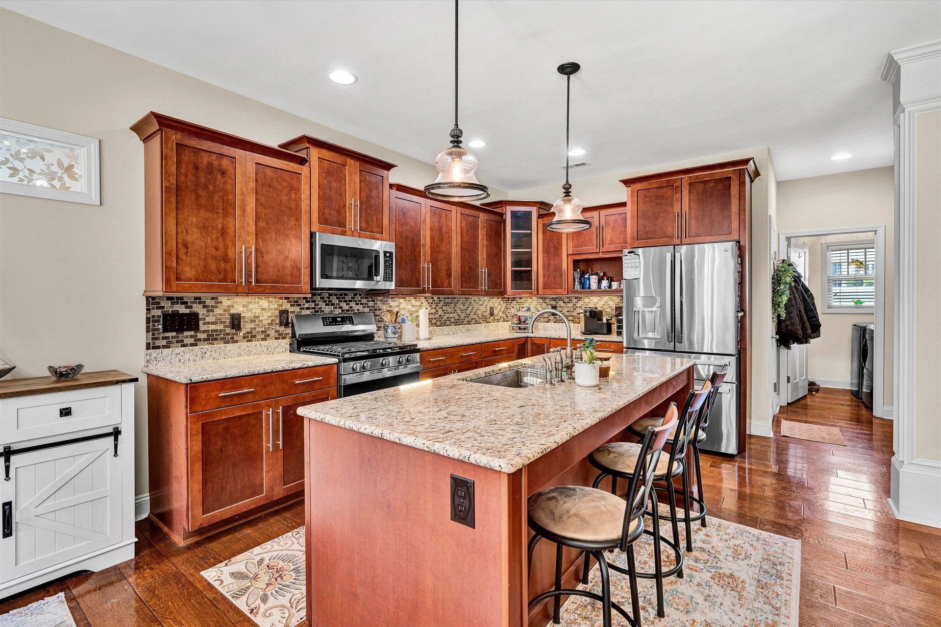 213 Mountain Brook DR - Photo 10