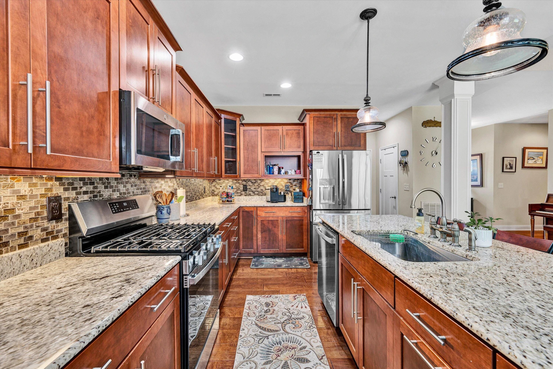 213 Mountain Brook DR - Photo 12