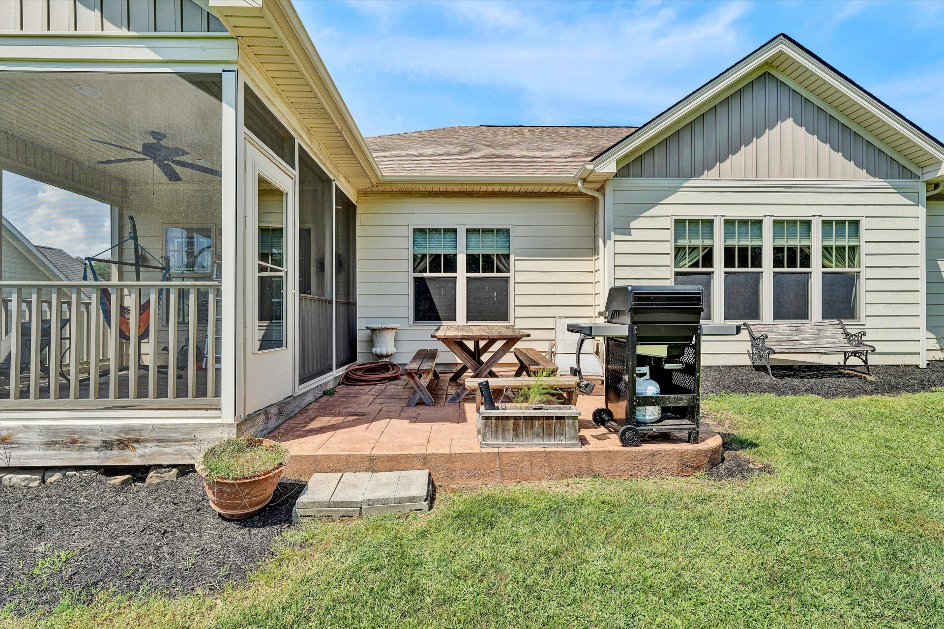 213 Mountain Brook DR - Photo 33