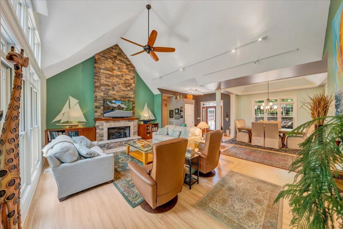 84 Revolution RD - Photo 20