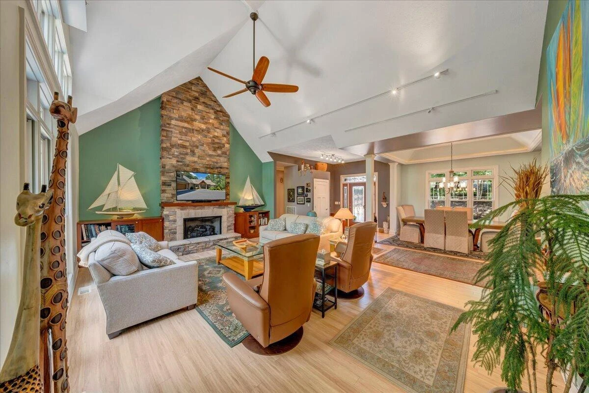 84 Revolution RD - Photo 21