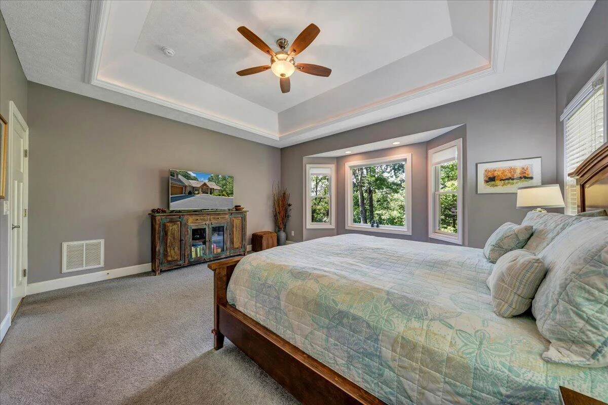 84 Revolution RD - Photo 29