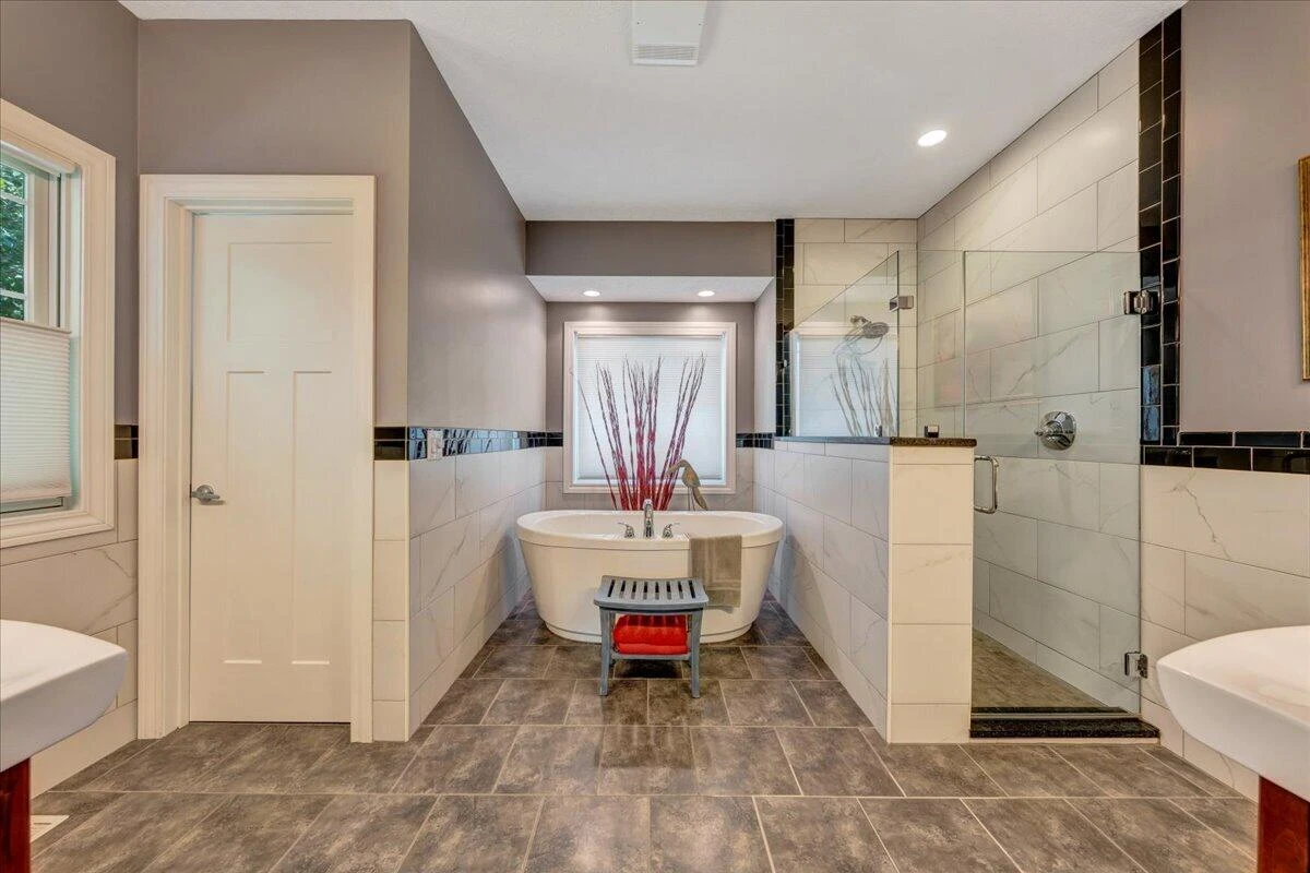 84 Revolution RD - Photo 30