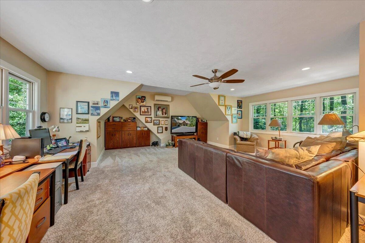 84 Revolution RD - Photo 38