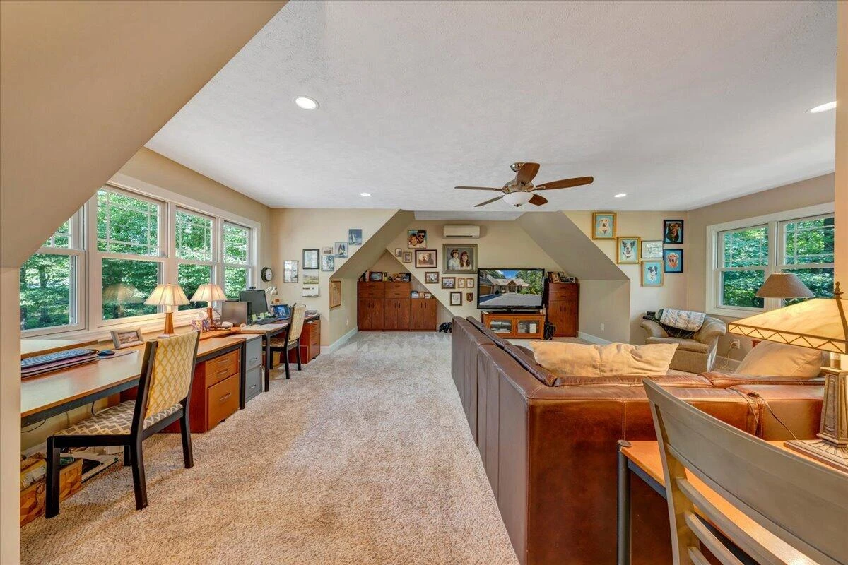 84 Revolution RD - Photo 39